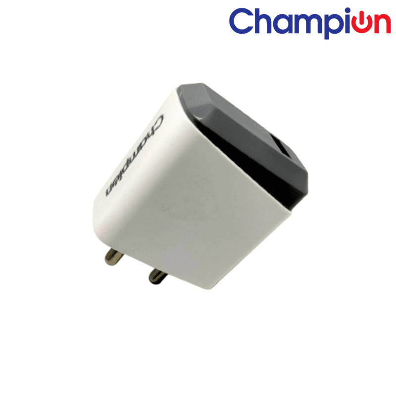 Champion 2.4 Amp Charger Single USB Port (Black)