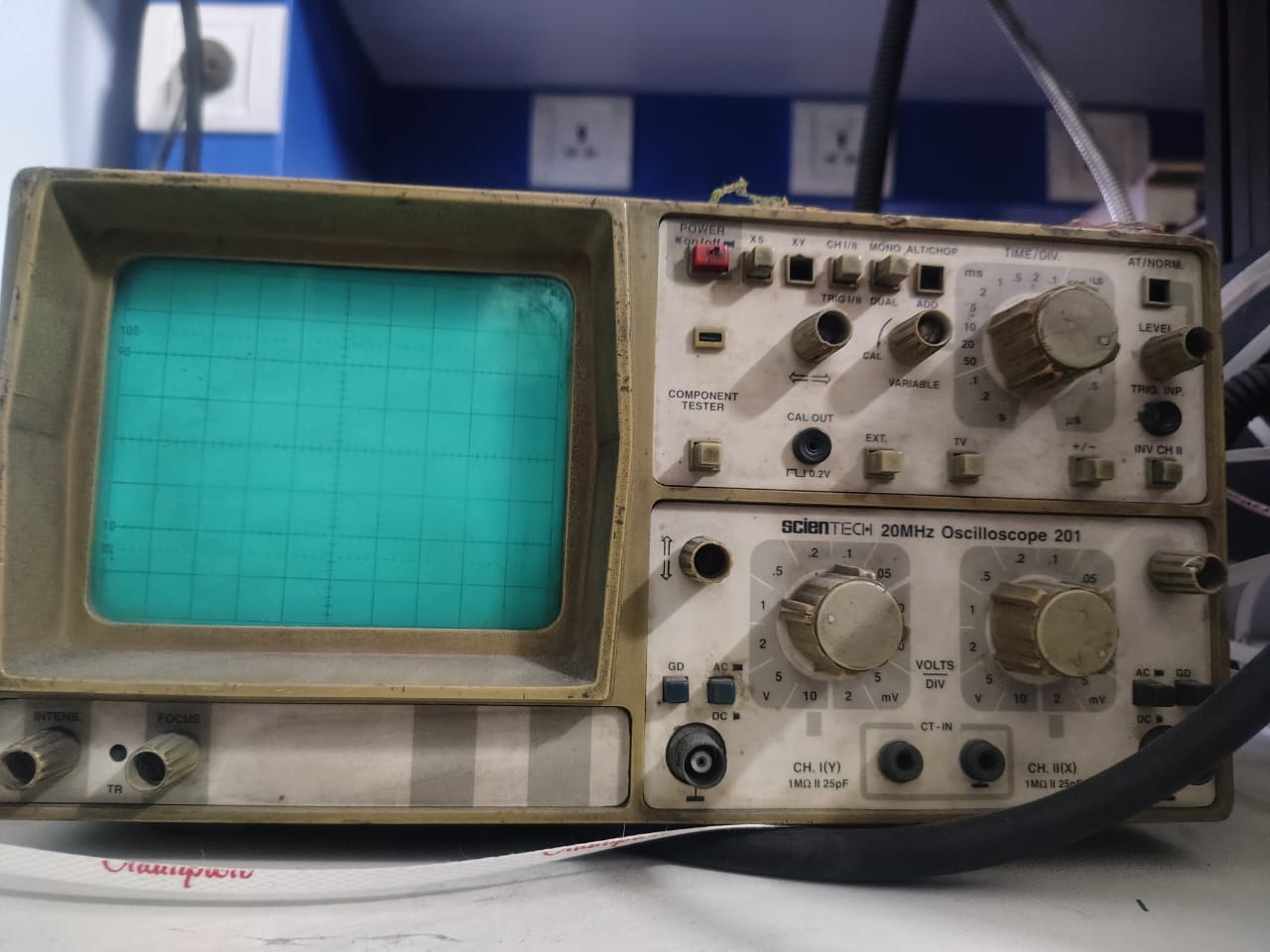 ScienTECH 20MHz Cathode Oscilloscope 201 – High Precision Analog Signal Testing